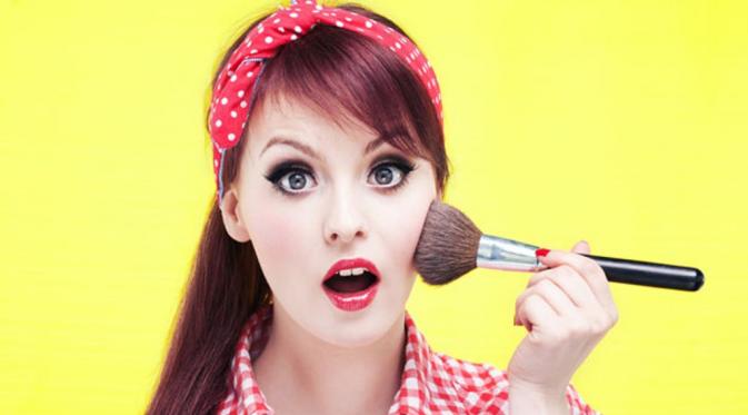 Girls, sudahkah kamu mengetahui fakta-fakta kecantikan seputar produk makeup-mu?