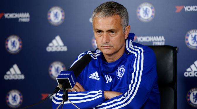 Jose Mourinho (Reuters/Tony O'Brien)