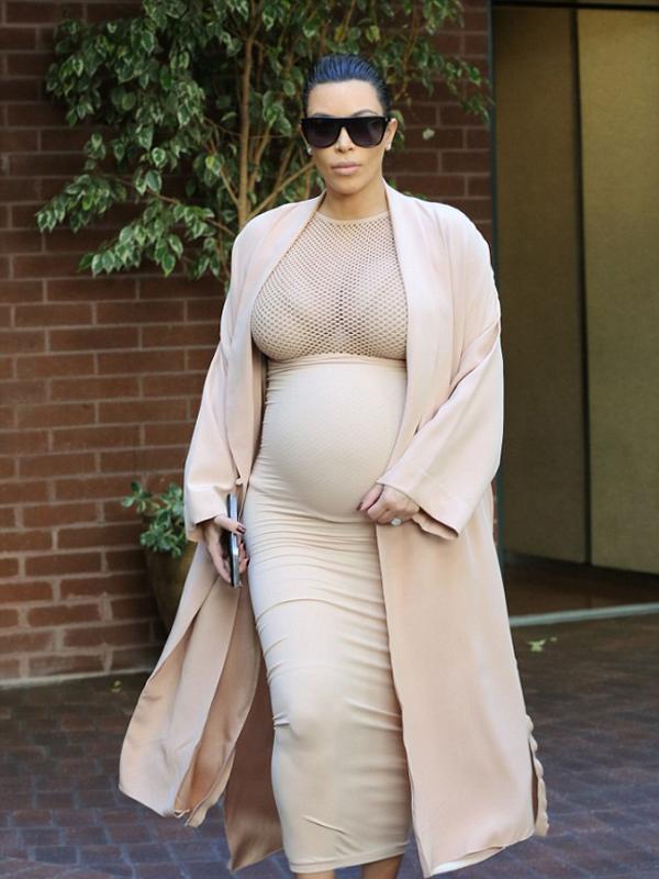 Kim Kardashian. (via dailymail.co.uk)