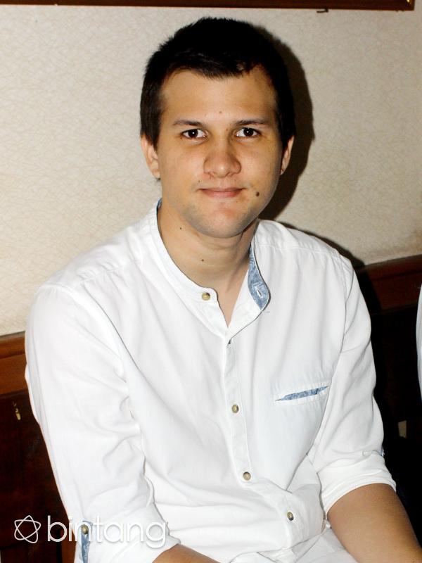 Meski Risty keukeuh ingin bercerai, namun Stuart Collin tetap ingin melanjutkan rumah tangga. (Wimbarsana/dok bintang.com)