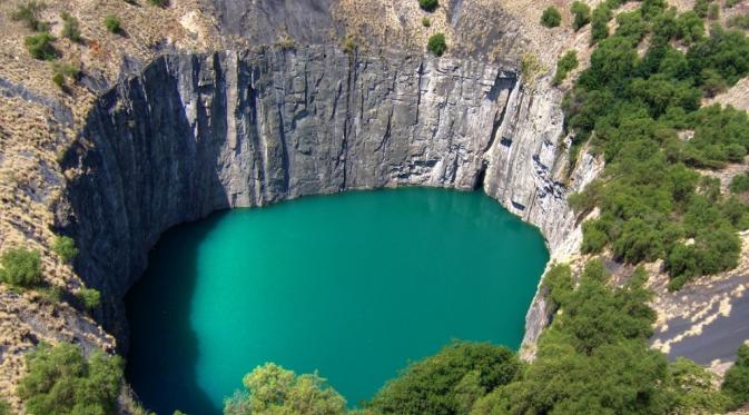 Kimberley Diamond Minem, Afrika Selatan. | via: lazypenguins.com