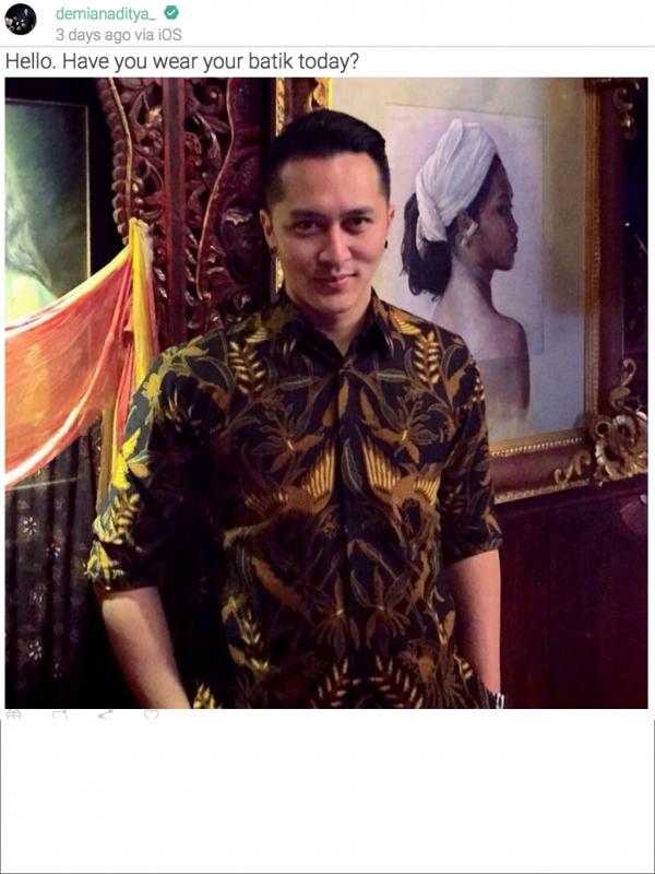 Selebritis Indonesia Bangga dengan Batik | via: mig.me
