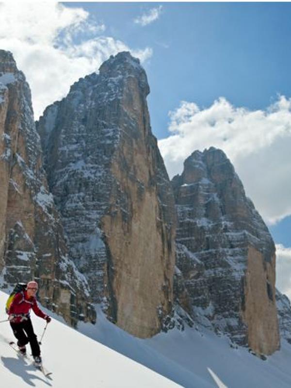 Cortina d'Ampezzo, Italia. | via: Patitucci Photo