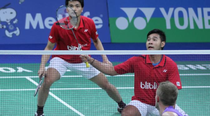 Ganda putra Indonesia Angga Pratama/Ricky Karanda Suwardi tersingkir di babak kedua Denmark Open Super Series Premier 2015, Kamis (15/10/2015). (Liputan6.com/Humas PP PBSI)