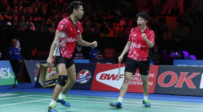 Ganda campuran Indonesia Tontowi Ahmad/Liliyana Natsir menembus final Denmark Open Super Series Premier 2015, Sabtu (17/10/2015). (Liputan6.com/Humas PP PBSI)