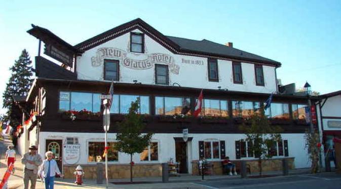 New Glarus, Wisconsin. | via: Flickr/clare_and_ben