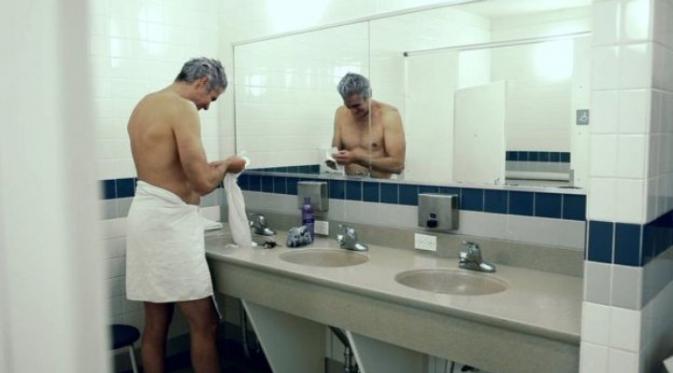 Mark Reay Mandi Di Toilet Umum (bbc.co.uk)