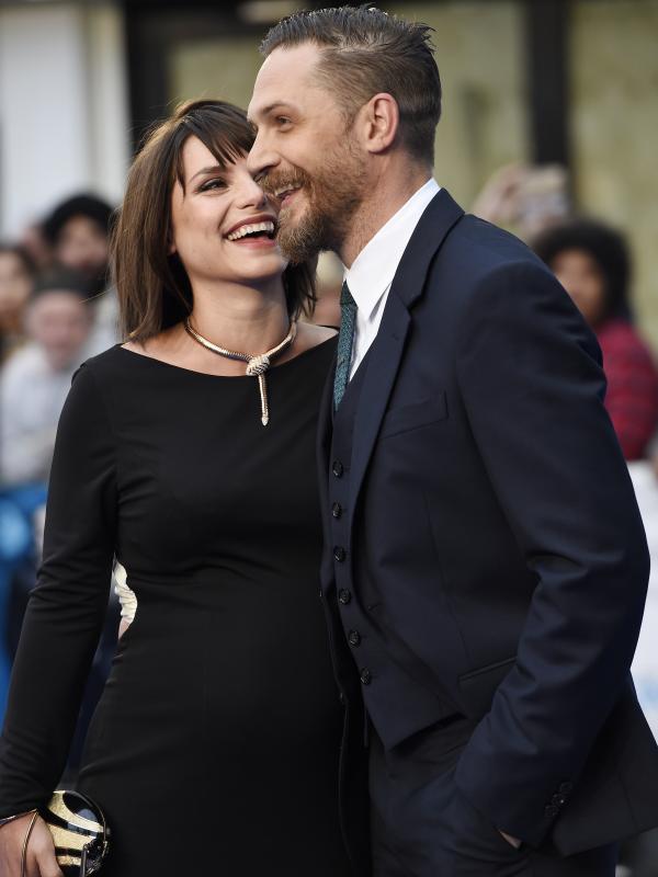 Tom Hardy dan Charlotte Riley (Bintang/EPA)