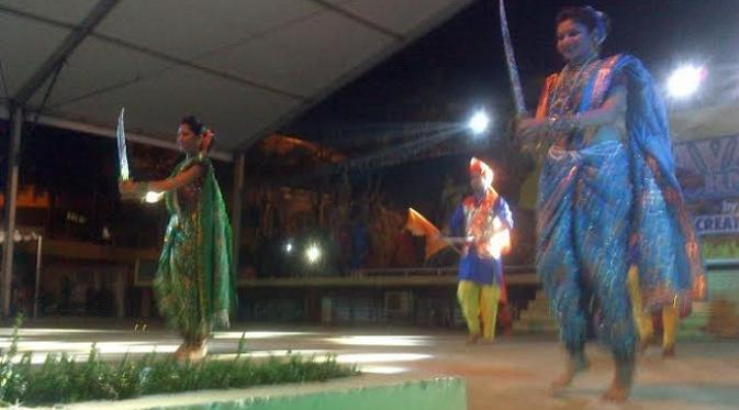Dalam rangka promosi budaya, Komunitas Mudra Cration menghadirkan 200 penari India di Batam.