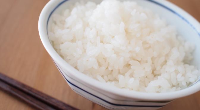 Apakah nasi putih atau nasi merah membuat Anda gemuk?