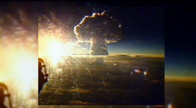 Ledakan bom nuklir Tsar Bomba. (El C/Wikimedia) 