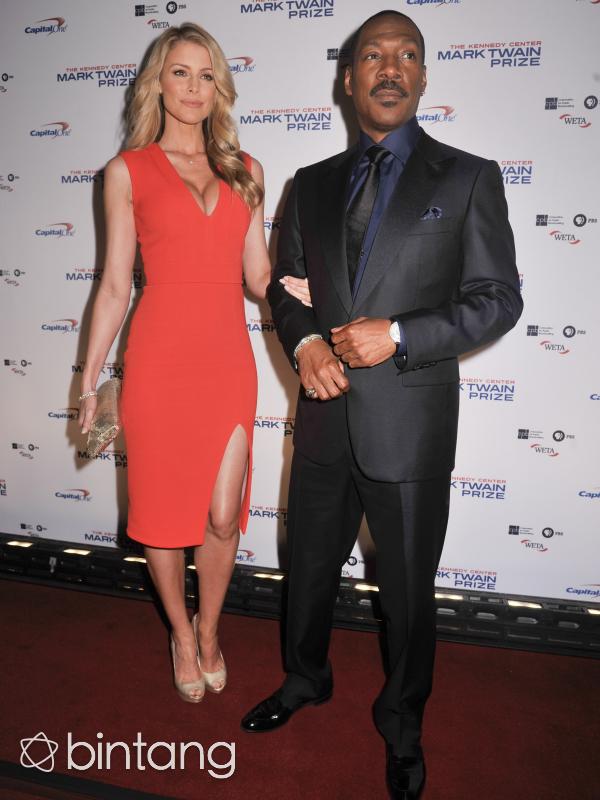 Eddie Murphy dan Paige Butcher (AFP/Bintang.com)