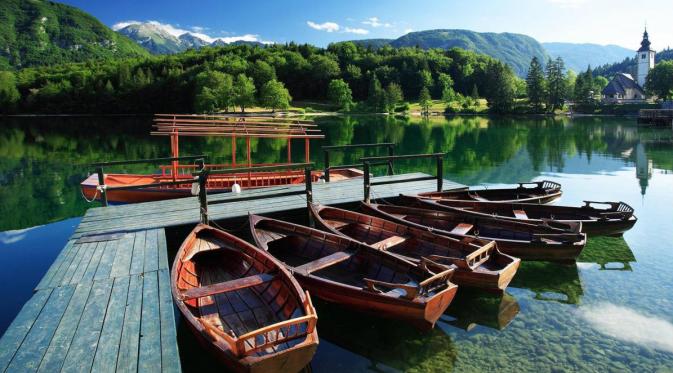  Danau Bohinj, danau paling besar sekaligus paling indah di Slovenia