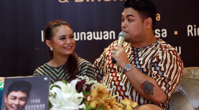 Foto acara Talk Show Peluncuran Buku Ivan Gunawan (Deki Prayoga/bintang.com)