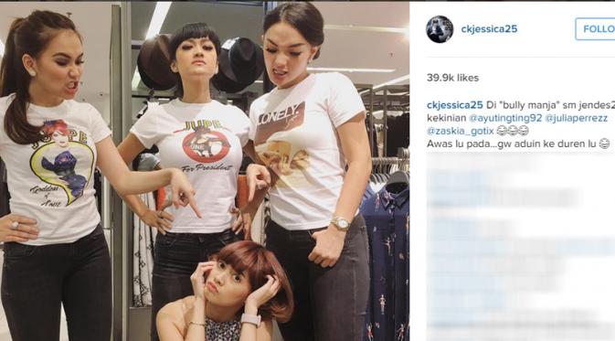 Begini kalau Ayu Ting Ting, Julia Perez, dan Zaskia Gotik tengah memarahi Chika Jessica (Instagram)