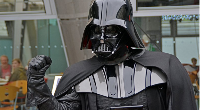 Karakter Darth Vader dalam film Star Wars [foto: DeviantArt]