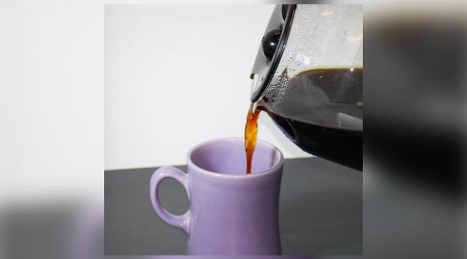 Konsumsi kopi dalam jumlah cukup per hari menurunkan resiko lebih rendah dari kematian karena penyakit jantung, penyakit saraf, diabetes Tipe 2, dan keinginan bunuh diri. (foto: Science Daily)