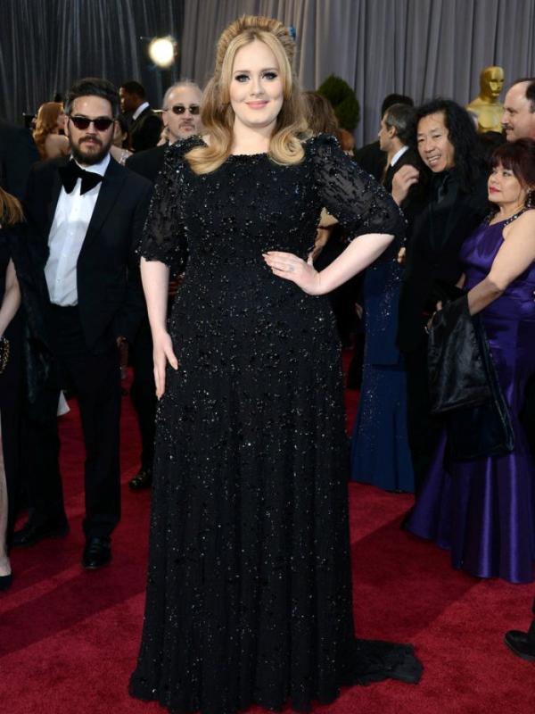 Adele pada 2013/Huffington Post