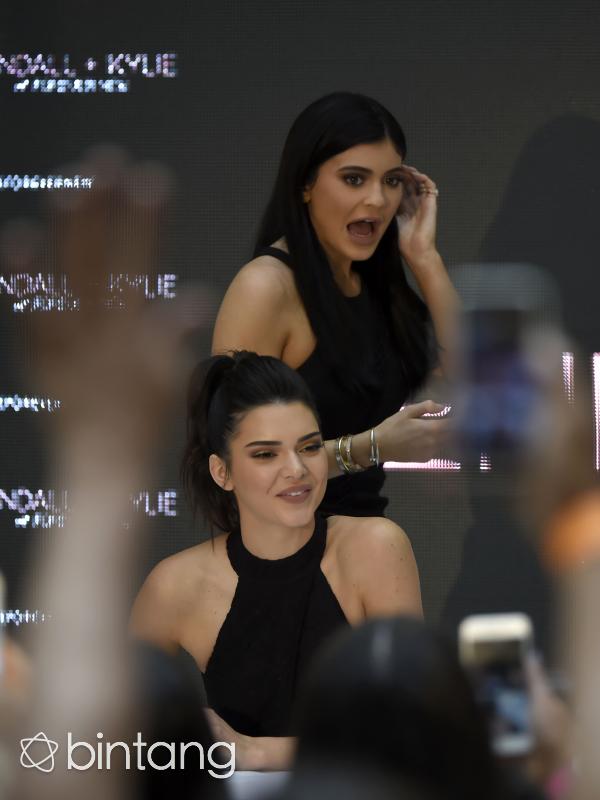 Kendall Jenner dan Kylie Jenner (AFP/Bintang.com)