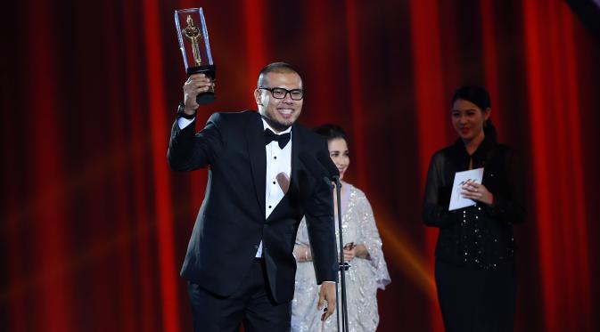Joko Anwar, Pemenang FFI 2015 kategori Sutradara Terbaik. (Deki Prayoga/bintang.com)