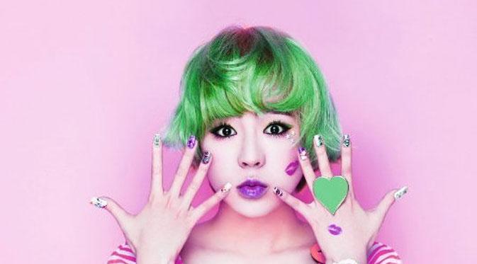 Sunny SNSD (via koreaboo.com)