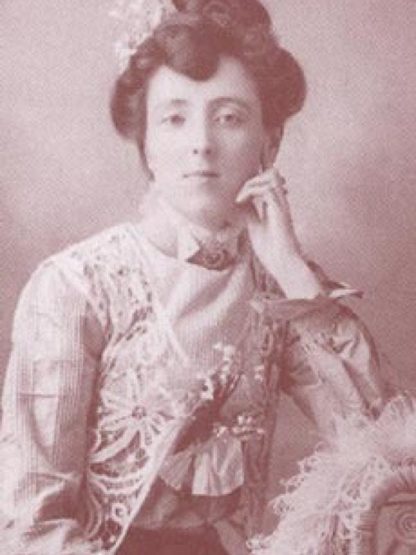 Lucy Maud Montgomery. | via: imagethy.tk