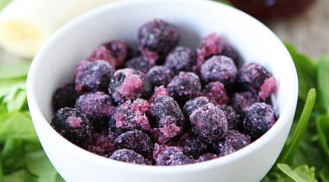 frozen blueberries | via: blueberrycouncil.org