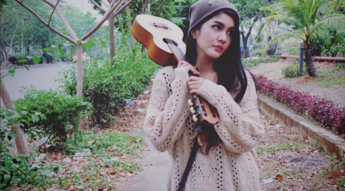 Mega Dirilla merasa hidupnya akan hampa tanpa musik dan bernyanyi [foto: instagram/mega_di]