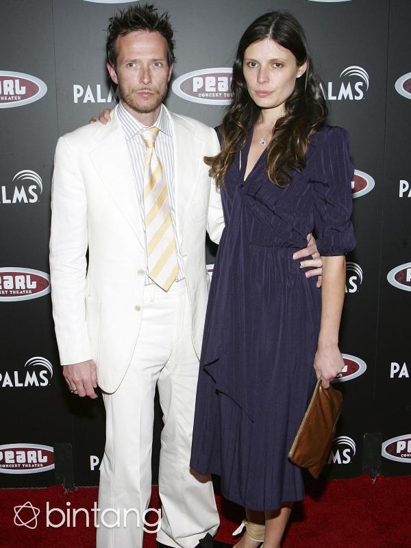 Scott Weiland dan Mary Forsberg Weiland (AFP/Bintang.com)