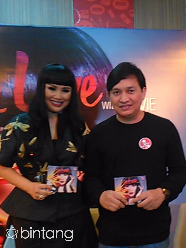 Peluncuran album Titi DJ bertajuk 'Titi in Love with Yovie' (Joanzen Yoka/Bintang.com)