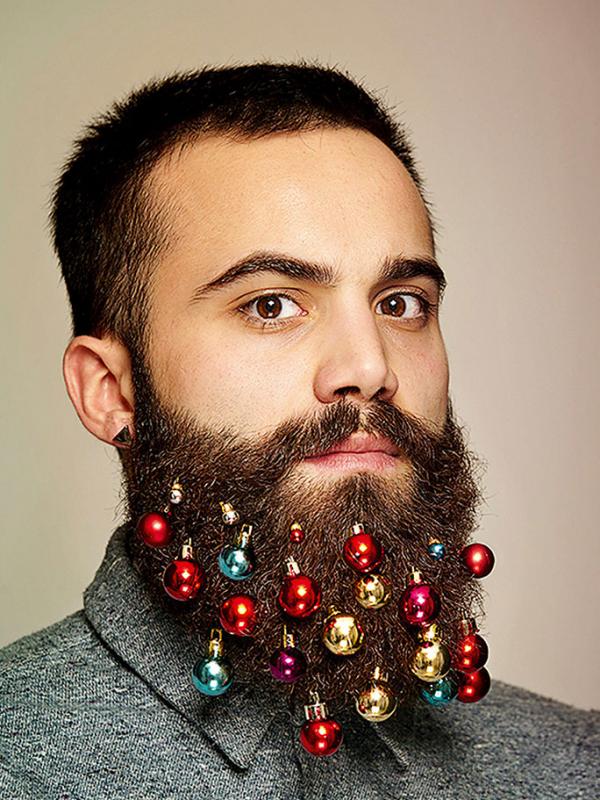 Beard Baubles, bikin jenggotmu jadi pohon natal 2015 | Via: boredpanda.com