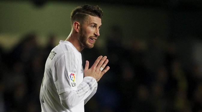 Bek Real Madrid Sergio Ramos 