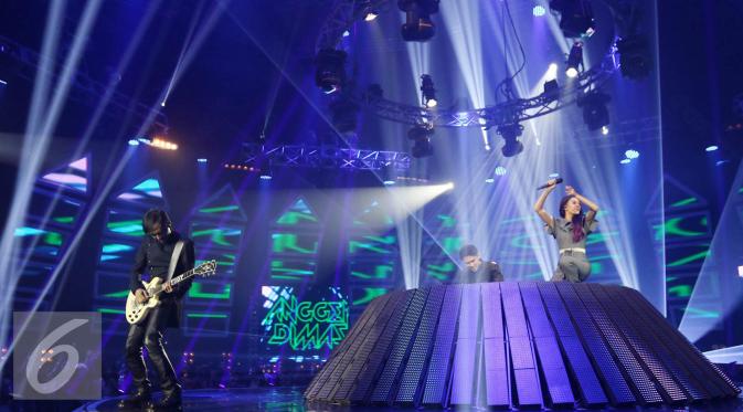 Aksi Piyu saat tampil di acara konser Angger Dimas. [Foto: Herman Zakharia/Liputan6.com]