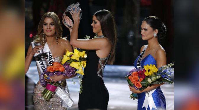 Miss Colombia hanya menikmati menjadi pemenang selama beberapa detik.