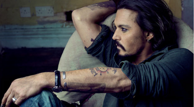 Johnny Depp dikabarkan memiliki pendapatan fantastis hingga disebut aktor dnegan bayaran tertinggi sepanjang 2015 (foto: Annie Leibovitz)