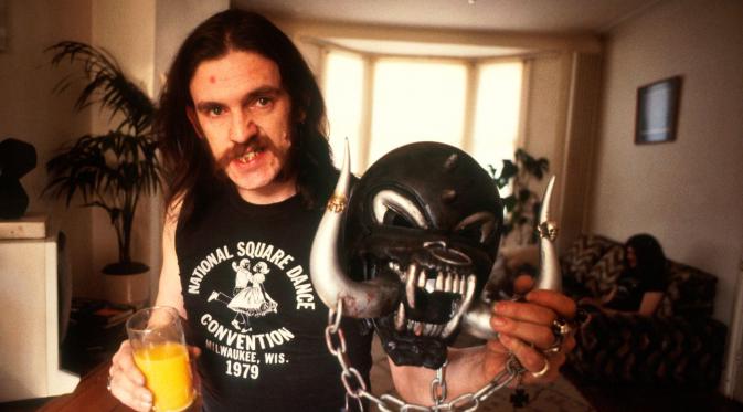Vokalis band metal Motorhead, mendiang Lemmy Kilmister. (rollingstone.com)