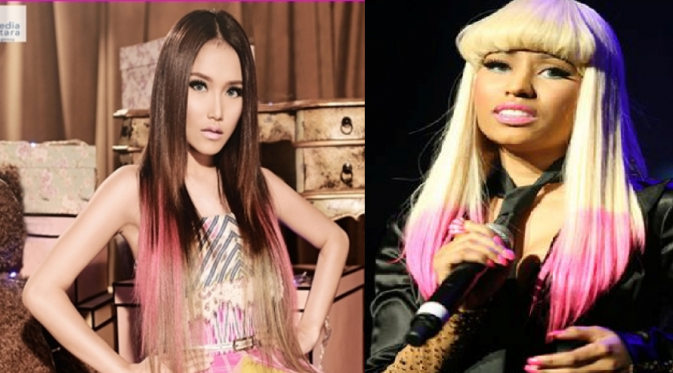 Gaya Ayu Ting Ting dalam cover album Best of Ayu Ting Ting mirip Nicki Minaj?