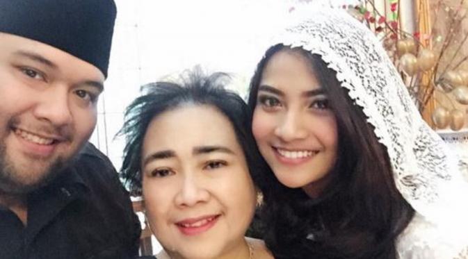 Vanessa Angel, Rachmawati Soekarnoputri, dan Didi Mahardika (Instagram/@vanessaangelofficial)