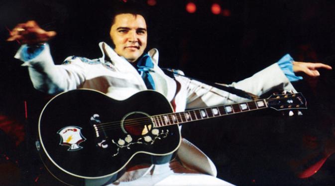 Mike Harris kini telah memantapkan hatinya untuk menjual gitar pemberian Elvis Presley dengan membandrol harga 350 ribu pound.