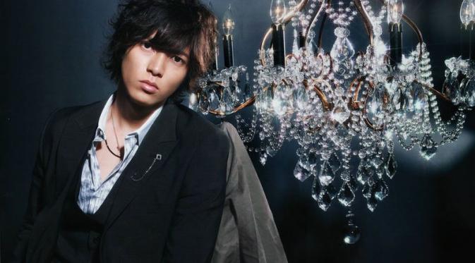 Penyanyi sekaligus aktor berbakat Yamashita Tomohisa. (fanpop.com)