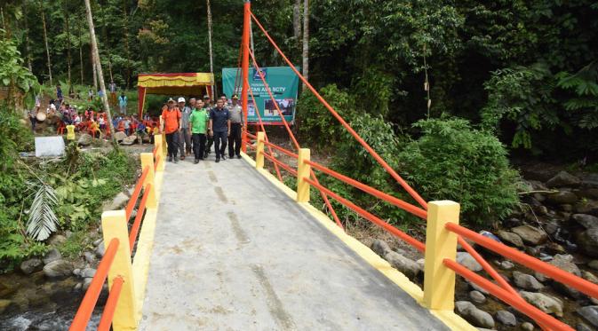 Peresmian Jembatan Asa SCTV di Desa Jorong Talago, Kecamatan Malalak Selatan, Kabupaten Agam, Sumatera Barat.