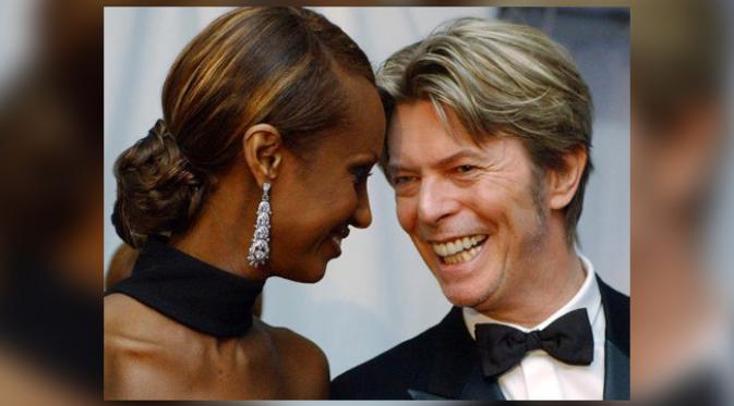 David Bowie dan istrinya, Iman. (foto: AP)