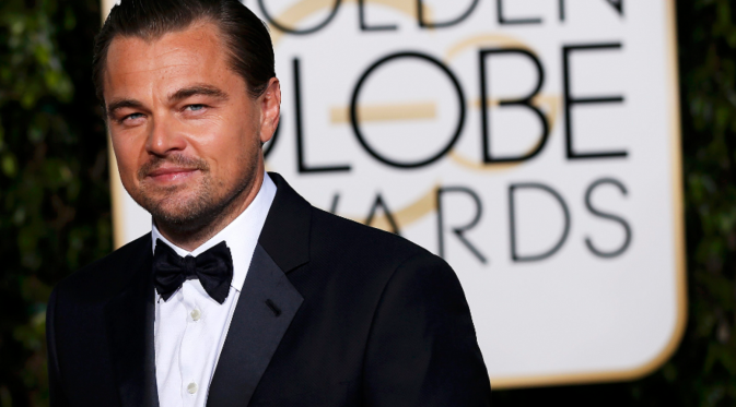 Leonardo DiCaprio saat menghadiri Golden Globe Awards ke-73 di Los Angeles, Amerika Serikat, 10 Januari 2016 (REUTERS/Mario Anzuoni)