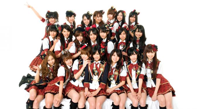 Idol group Jepang AKB48. (japanconcerttickets.com)