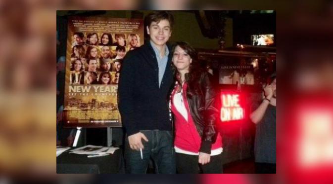 Danielle bertemu Jake tahun 2011 lalu. (foto: Twitter/danielle_sayz)