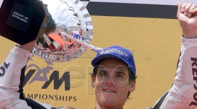 Alex Criville, pebalap asal Spanyol yang menjadi juara dunia kelas 500cc pada 1999. (EPA/Albert Olive)