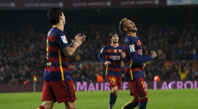 Ekspresi Neymar setelah mencetak gol ke gawang Athletic Bilbao dalam pertandingan leg kedua perempat final Copa del Rey di Stadion Camp Nou, Barcelona, Kamis (28/1/2016) dini hari WIB. (Reuters/Albert Gea)