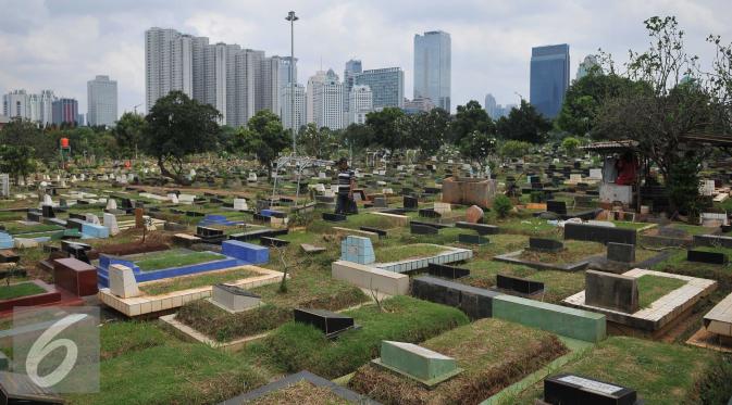 Warga kurang mampu bakal mendapatkan subsidi pemakaman sebesar Rp 885 ribu. (Liputan6.com/Gempur M Surya)
