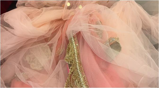Inikah gaun pengantin yang akan dikenakan Nita Sofiani saat menikahi Vin Rana? (via Instagram/nitasofiani)