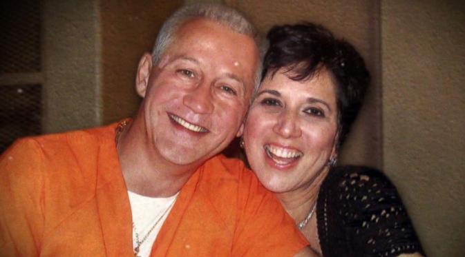 Rosalie Martinez  menikahi Oscar Ray Bolin seorang terpidana mati kasus pembunuhan (ABC News)